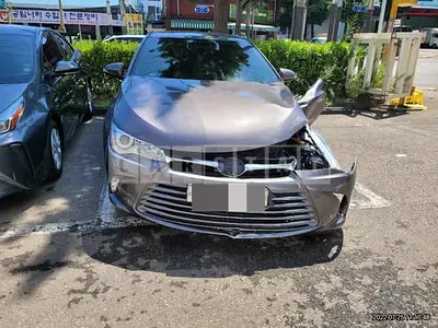 Photo 1 of 25: 2016 Toyota Camry Hybrid LE — Korean insurance auction