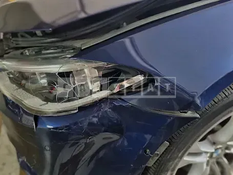 Photo 2 of 9: 2016 BMW 520d xDrive, VIN WBA5E7100GG569329 — Korean insurance auction