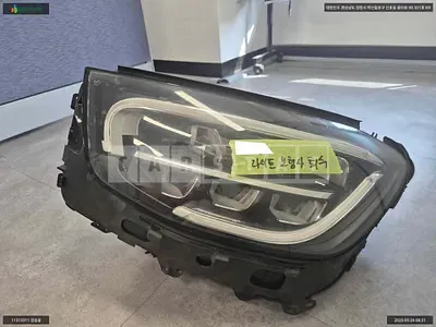 2020 Light GLC 300e headlamp single item