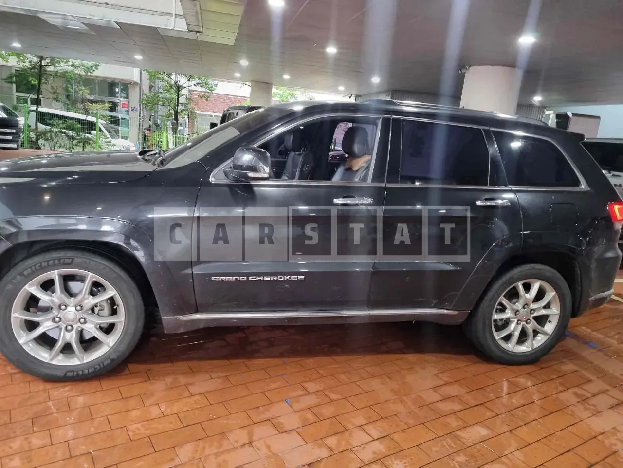 Photo 2 of 8: 2015 Jeep Grand Cherokee, VIN 1C4RJFJM0FC138623 — Korean insurance auction