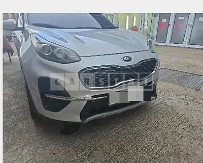 Photo 1 of 11: 2019 Kia Sportage — Korean insurance auction