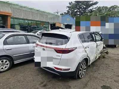 Photo 1 of 10: 2017 Kia Sportage — Korean insurance auction