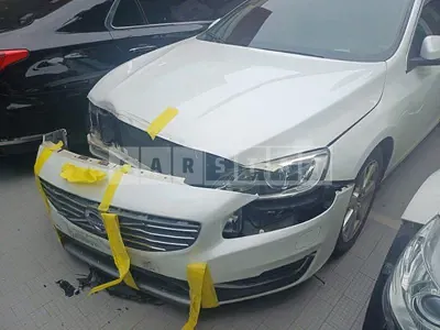 Photo 1 of 17: 2016 Volvo S60D3 — Korean insurance auction