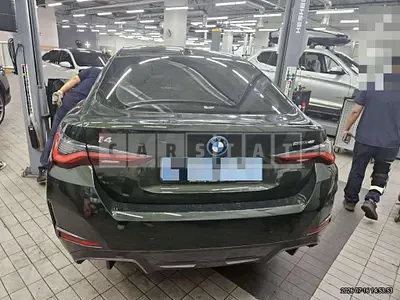 Photo 1 of 15: 2022 BMW i4 eDrive40 — Korean insurance auction