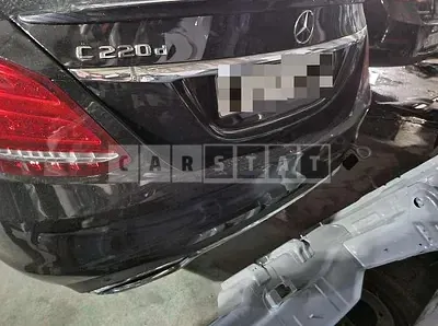 Photo 1 of 45: 2017 Mercedes-Benz C220 d, VIN WDDWF0EB3HR216943 — Korean insurance auction