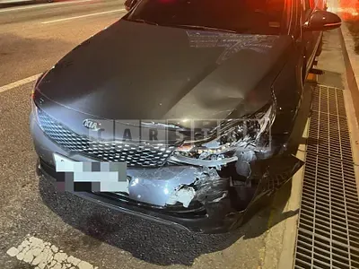 Photo 1 of 2: 2017 Kia K5 2.0 — Korean insurance auction