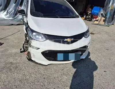 Photo 1 of 43: 2021 Chevrolet Volt Electric Car — Korean insurance auction
