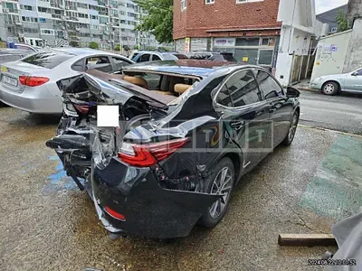 Photo 1 of 11: 2018 Lexus ES300h — Korean insurance auction