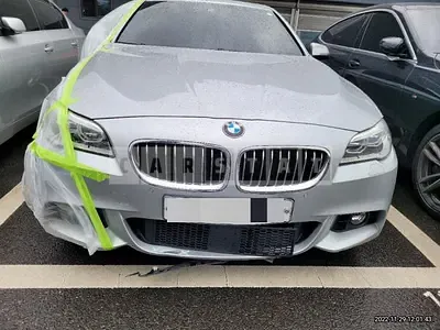 Photo 1 of 11: 2016 BMW 520d, VIN WBA5E5102GG209290 — Korean insurance auction