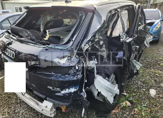Photo 2 of 8: 2020 Audi Q7 45 TDI quattro, VIN WAUZZZ4M1LD016961 — Korean insurance auction