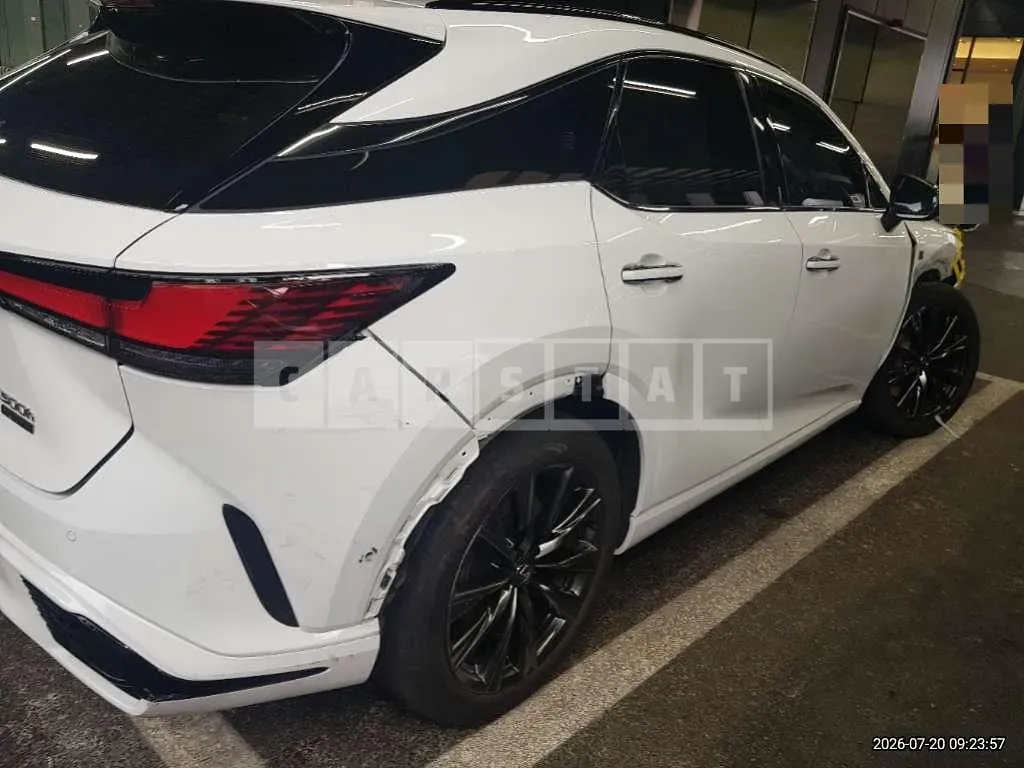 Photo 2 of 30: 2024 Lexus RX500h — Korean insurance auction