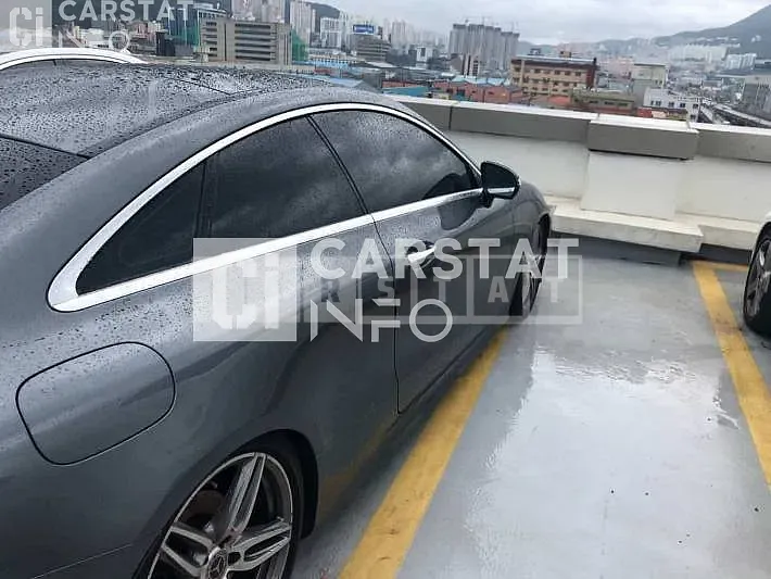 Photo 2 of 40: 2017 Mercedes-Benz Evanges E220 d Coupe, VIN WDD1J1EB5HF039277 — Korean insurance auction