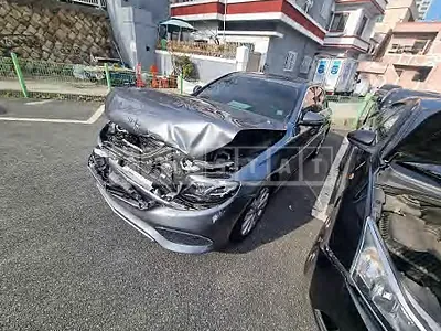 Photo 1 of 9: 2018 Mercedes-Benz E 300, VIN WDDZF4JB0JA405838 — Korean insurance auction