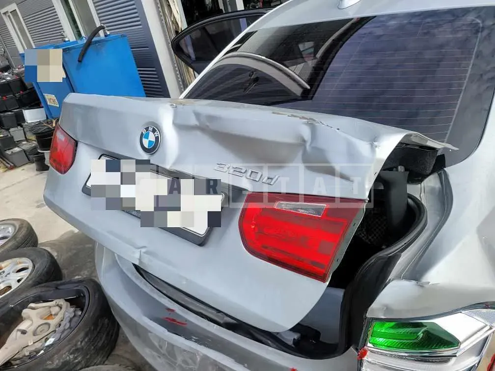 Photo 2 of 16: 2014 BMW 320d — Korean insurance auction