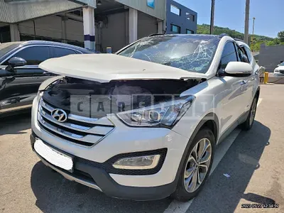 Photo 1 of 28: 2015 Hyundai Santa Fe, VIN KMHSW81XDFU375681 — Korean insurance auction