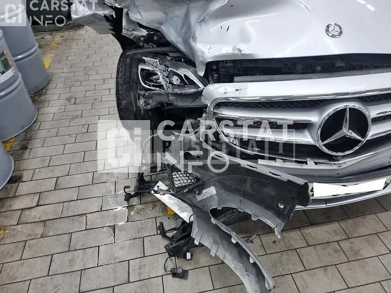 Photo 2 of 31: 2016 Mercedes-Benz E250 BlueTec 4Matic, VIN WDDHF9HB2GB287776 — Korean insurance auction