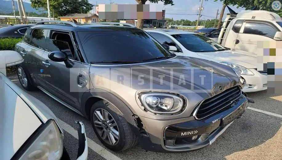 Photo 2 of 5: 2019 MINI Cooper Countryman — Korean insurance auction