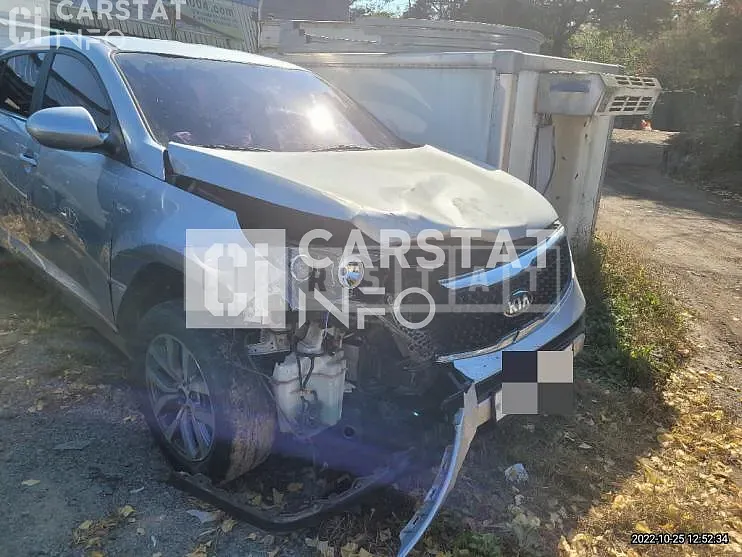 Photo 2 of 29: 2014 Kia Sportage R — Korean insurance auction