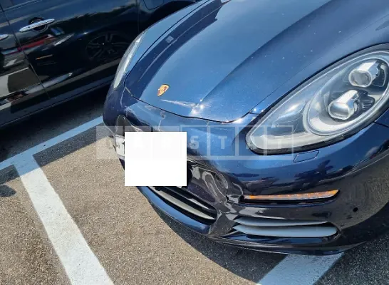 Photo 2 of 9: 2016 Porsche Panamera 4, VIN WP0AA2978GL004853 — Korean insurance auction