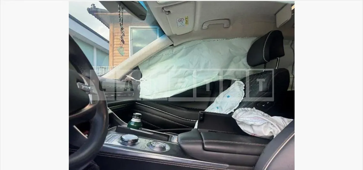 Photo 2 of 24: 2023 Genesis GV80 2.5T — Korean insurance auction