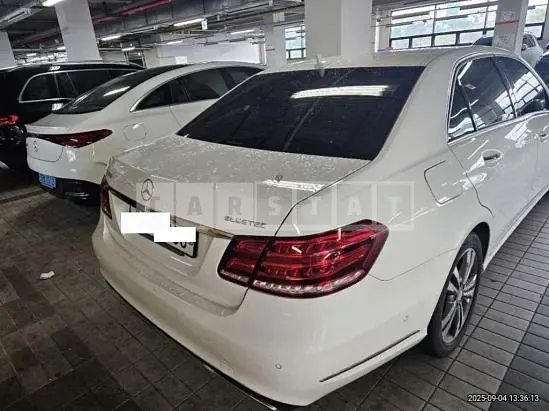 Photo 2 of 8: 2016 Mercedes-Benz E220 BlueTec — Korean insurance auction