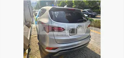 Photo 1 of 14: 2016 Hyundai Santa Fe DM — Korean insurance auction