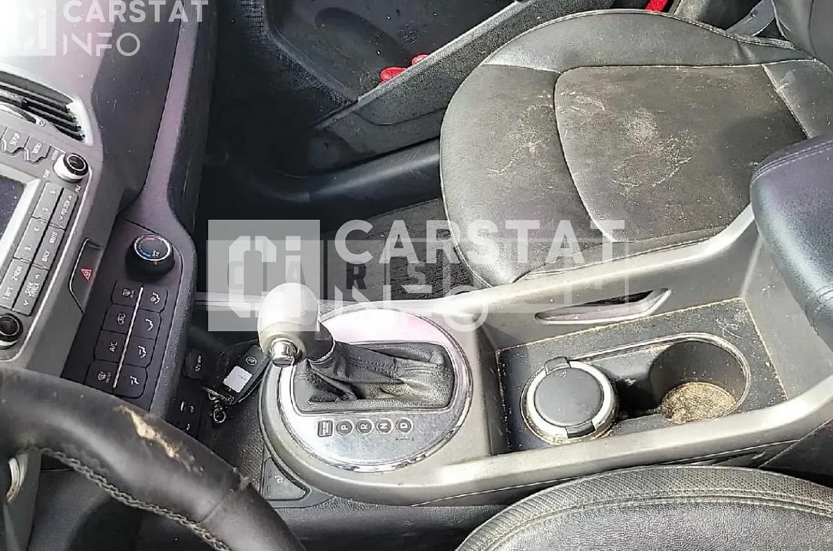 Photo 2 of 24: 2015 Kia Sapsportage R — Korean insurance auction