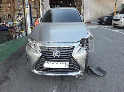 2017 Toyota LEXUS ES300h