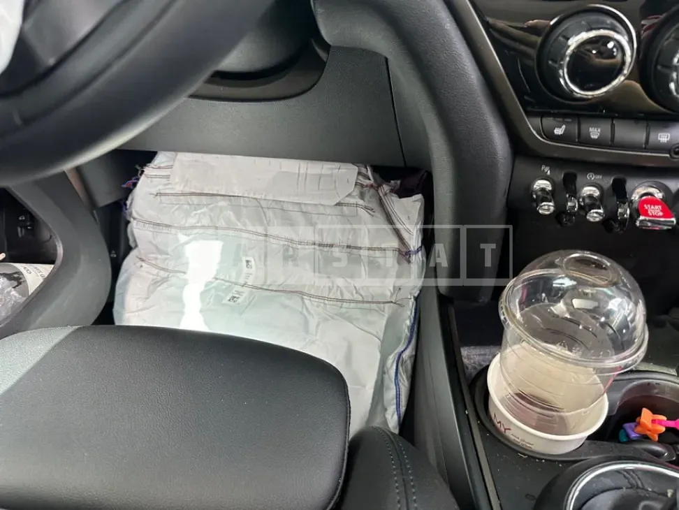 Photo 2 of 21: 2020 MINI Cooper Countryman — Korean insurance auction