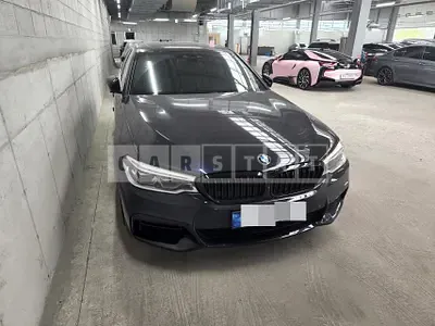 Photo 1 of 5: 2019 BMW 530i M Sport Package Plus, VIN WBAJD3100KWE99519 — Korean insurance auction