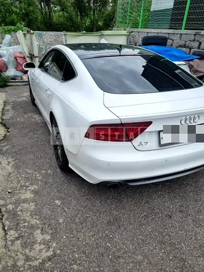 Photo 1 of 23: 2014 Audi Sum A7 3.0 TDI quattro — Korean insurance auction