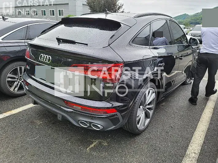 Photo 2 of 26: 2021 Audi SQ5, VIN WAUZZZFY6M2138437 — Korean insurance auction