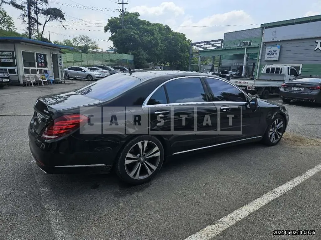 Photo 2 of 6: 2015 Mercedes-Benz S 500 L, VIN WDDUG8CB5FA126114 — Korean insurance auction