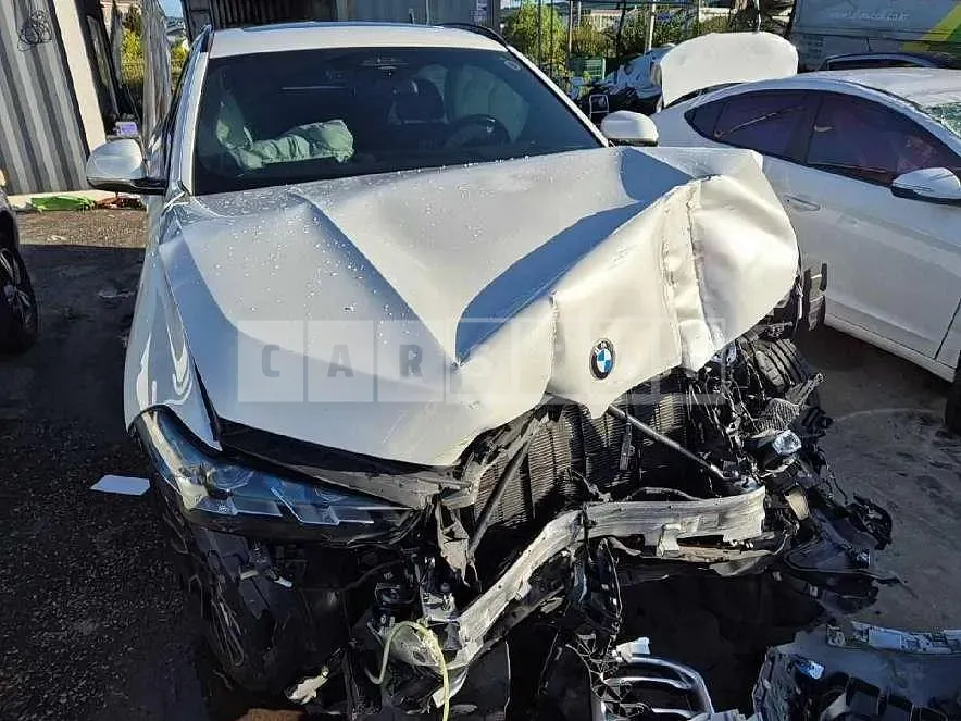 Photo 2 of 17: 2023 BMW X6 xDrive40i M Sport — Korean insurance auction