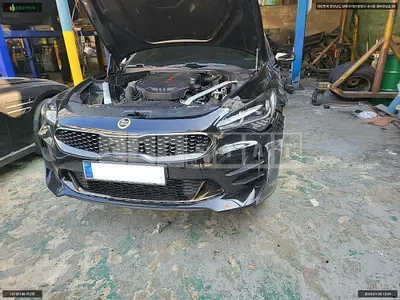 Photo 1 of 14: 2018 Kia Stinger, VIN KNAE751CDJS025760 — Korean insurance auction