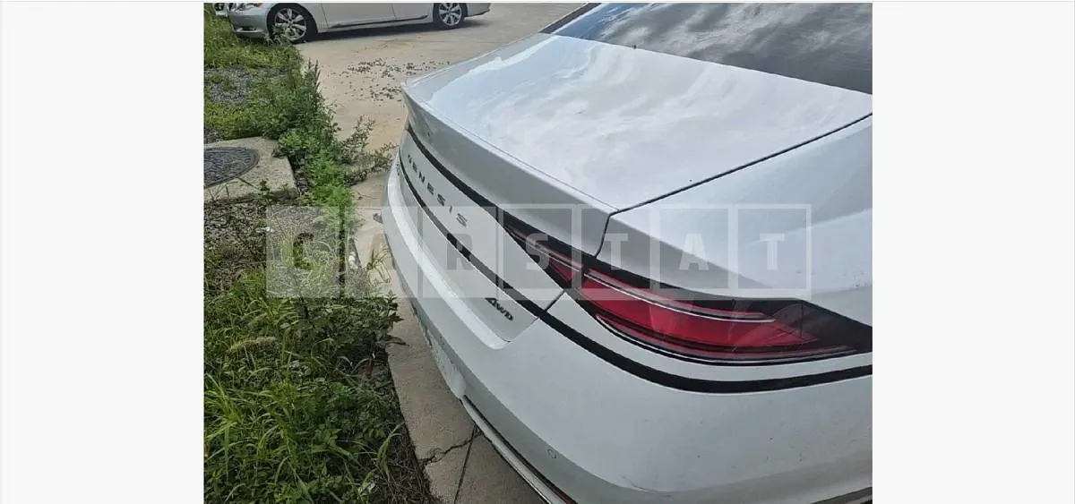 Photo 2 of 10: 2024 Genesis G90 3.5T — Korean insurance auction