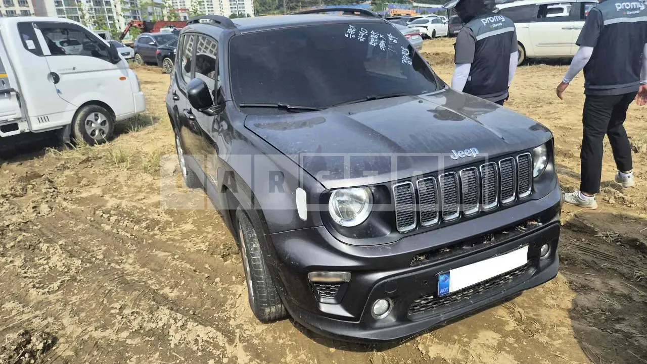 Photo 2 of 6: 2021 Jeep Zip Renegade 2.4 FWD, VIN 1C4NJCBB0MPM82176 — Korean insurance auction