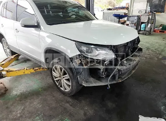 Photo 2 of 30: 2015 Volkswagen Tiguan 2.0 TDI Blue Motion — Korean insurance auction