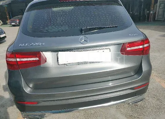 Photo 2 of 20: 2018 Mercedes-Benz GLC220d 4Matic — Korean insurance auction