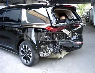 Photo 2 of 25: 2023 Kia Carnival — Korean insurance auction