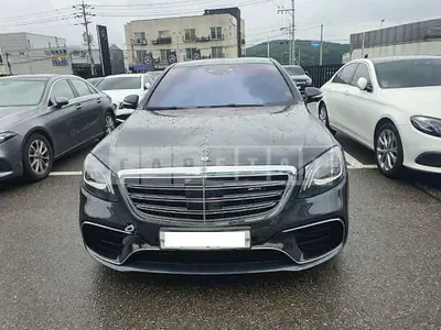 2019 Mercedes-AMG S63 4Matic + L