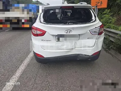 Photo 1 of 6: 2015 Hyundai Tucson ix — Korean insurance auction
