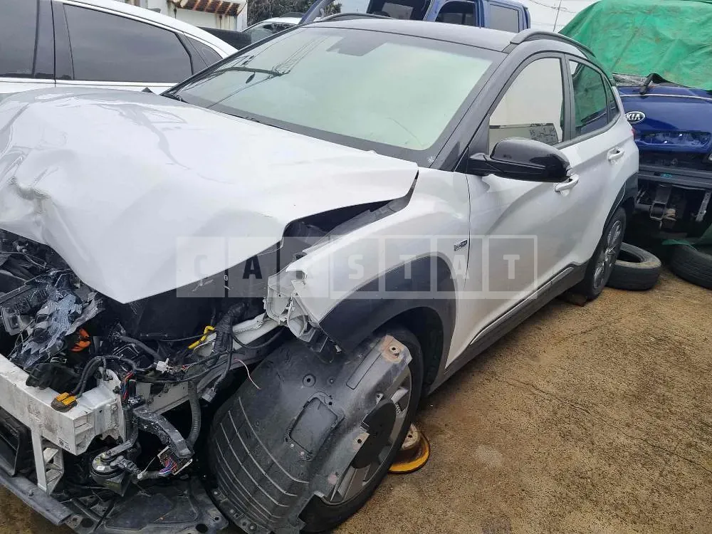 Photo 2 of 31: 2020 Hyundai Kona Electric, VIN KMHK381GFLU105137 — Korean insurance auction
