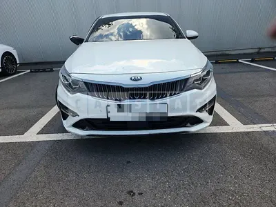 Photo 1 of 29: 2018 Kia K5 — Korean insurance auction