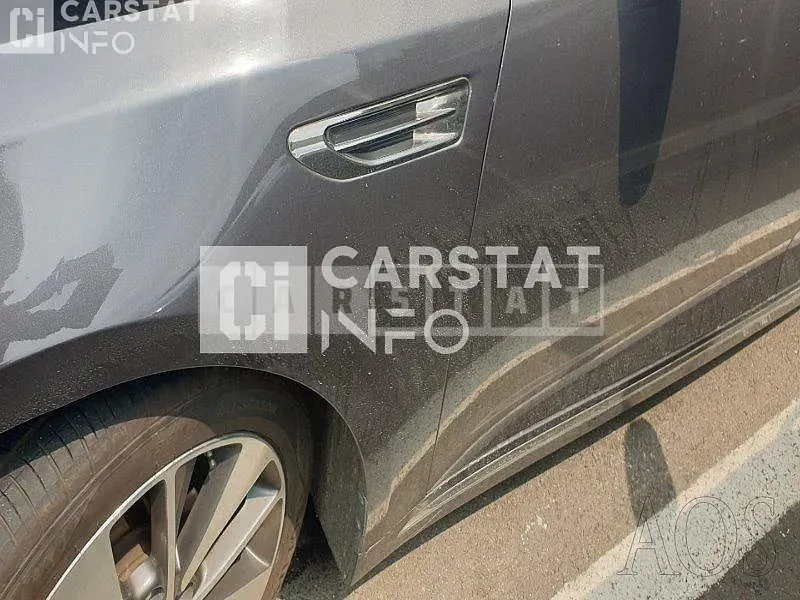 Photo 2 of 13: 2016 Kia K5 2.0, VIN KNAGX411BHA113975 — Korean insurance auction
