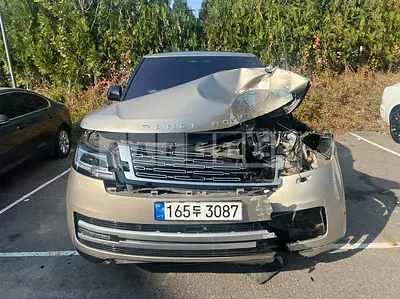 Photo 1 of 39: 2023 Land Rover The New Range Rover P530 Lwb — Korean insurance auction