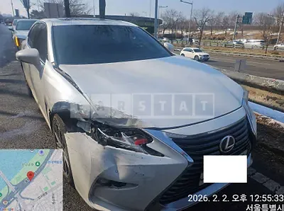 Photo 1 of 12: 2016 Lexus ES300h — Korean insurance auction