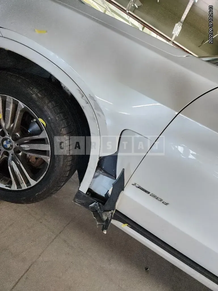 Photo 2 of 14: 2015 BMW X5 xDrive30d, VIN WBAKS4100F0H72371 — Korean insurance auction