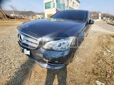 Photo 1 of 13: 2016 Mercedes-Benz E220 BlueTec, VIN WDDHF0AB8GB326473 — Korean insurance auction