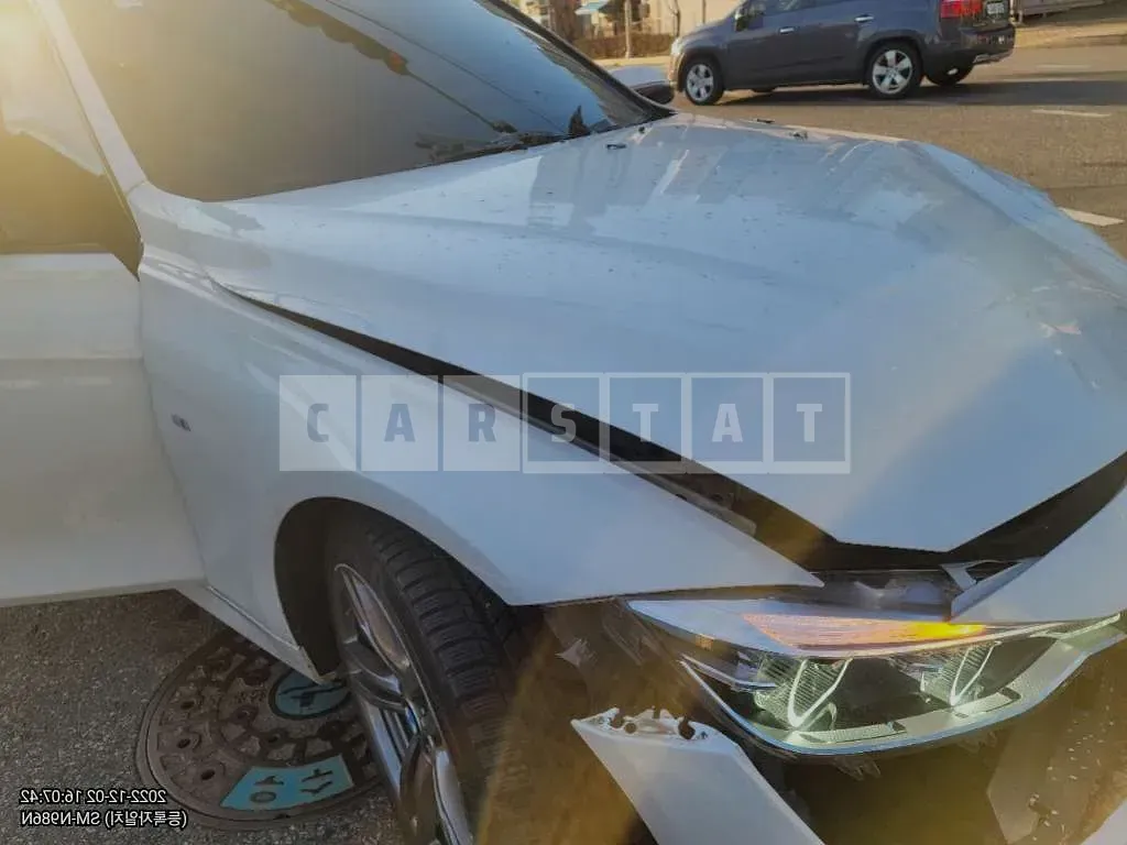 Photo 2 of 9: 2016 BMW 320d, VIN WBA8C510XGK641416 — Korean insurance auction